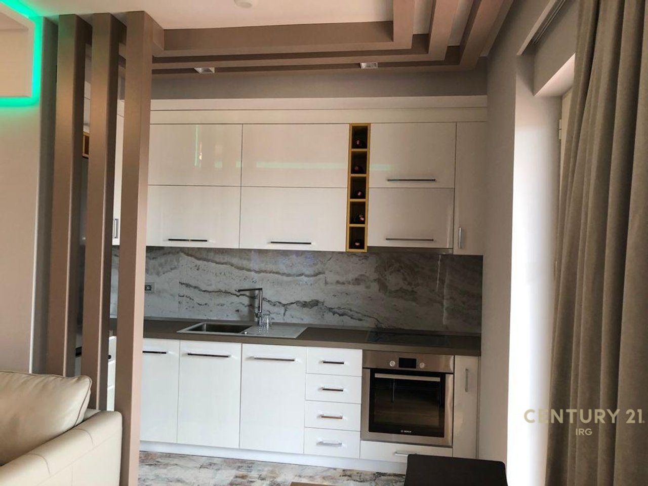 Apartament modern 1+1 me qera tek Ish-Parku, Rezidenca Alba!