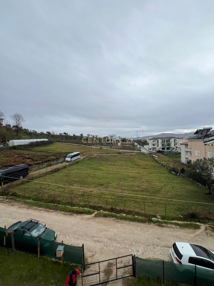 Apartment 3+1+2+ 2 Parking Spaces For Rent near Farka Lake, Tirana - €600 | 146 m²