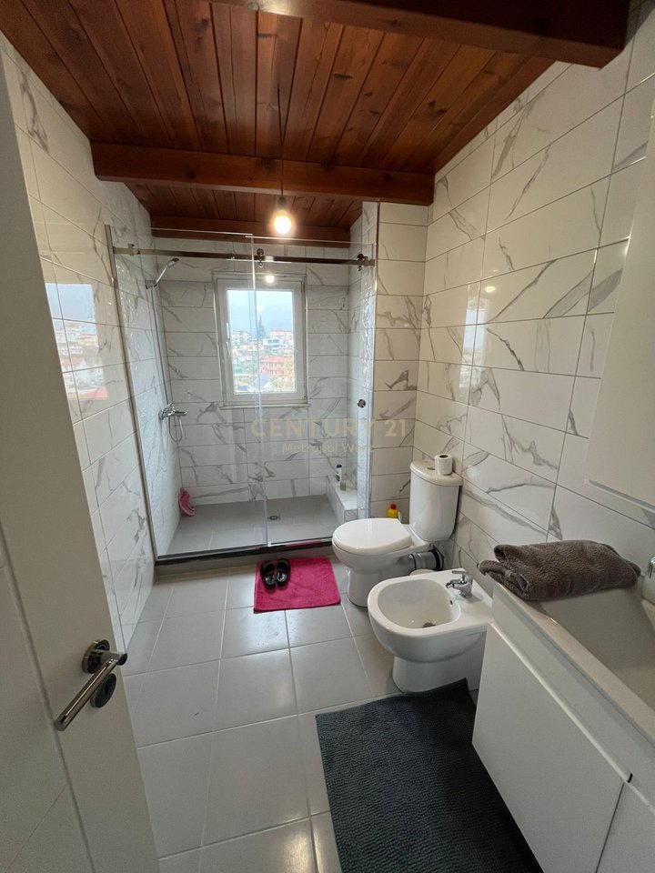 Apartment 3+1+2+ 2 Parking Spaces For Rent near Farka Lake, Tirana - €600 | 146 m²