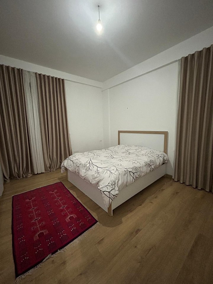 Apartament 1+1 Me Qira në Farkë, Lundër, Tiranë - 450€ | 84 m²
