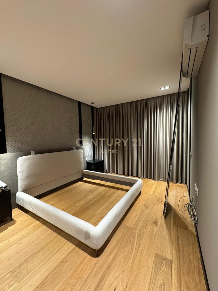 APARTMENT 2+1+2 FOR SALE: KIKA 2, PARIS MUNICIPALITY