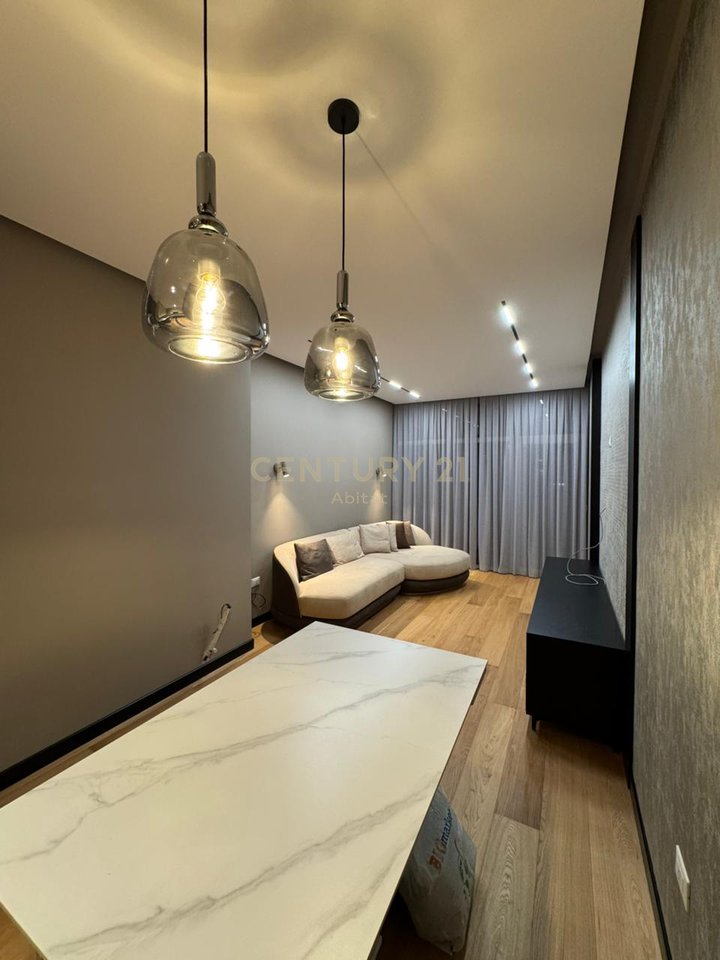 APARTMENT 2+1+2 FOR SALE: KIKA 2, PARIS MUNICIPALITY