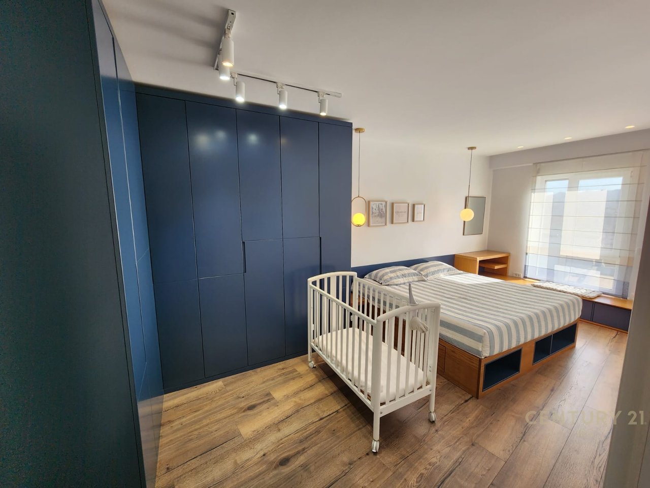 FOR SALE SUPER APARTMENT 2+1+2 AT 21 DHJETORI (MAGNET COMPLEX)!