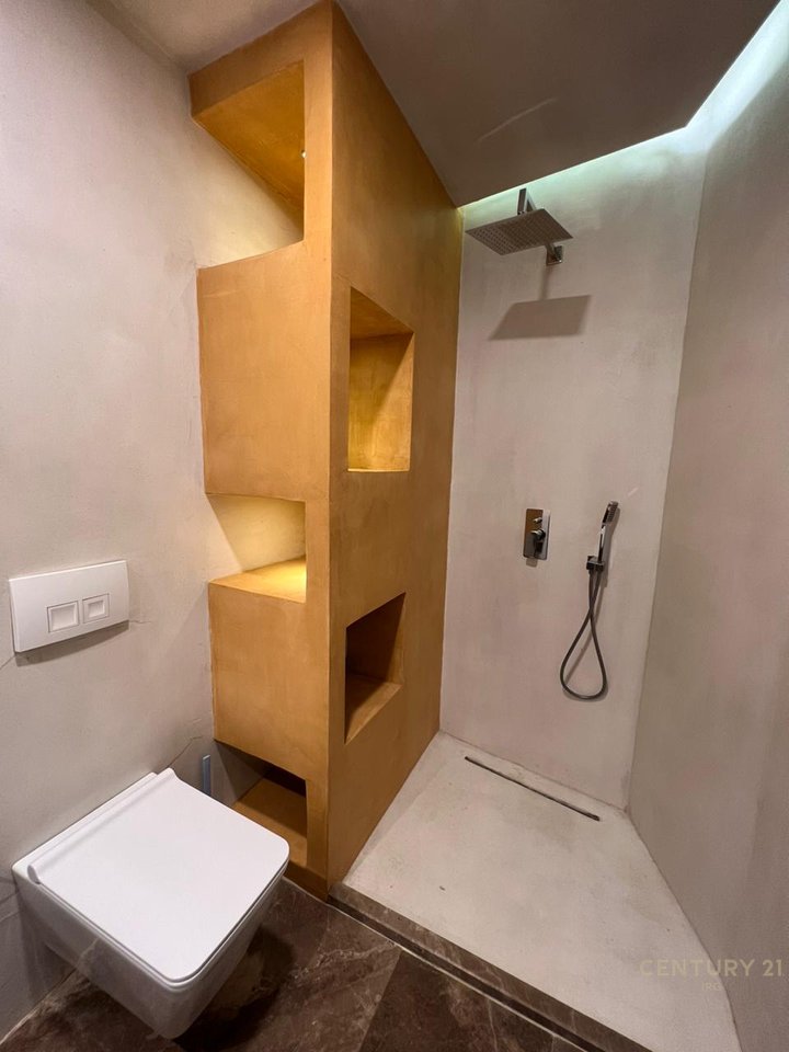 FOR SALE SUPER APARTMENT 2+1+2 AT 21 DHJETORI (MAGNET COMPLEX)!