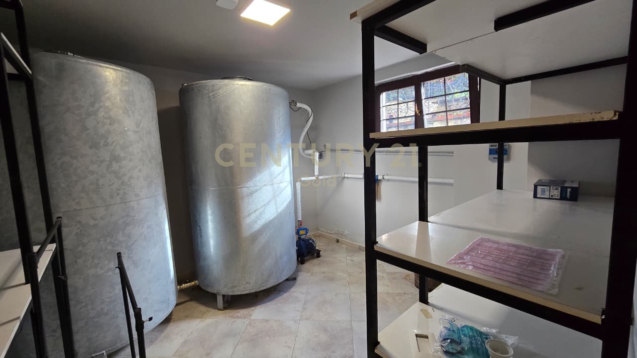 Jepet me qera vile te Akacia Hills