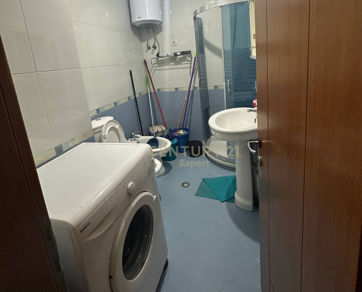 Appartamento 2+1 in affitto in via Kavaja