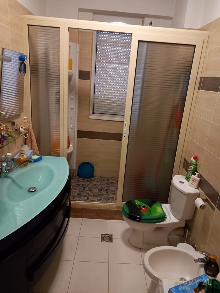 SHESIM APARTAMENT 2+1+2 Plus Parking !!!! NE ZEMER TE TIRANES!!