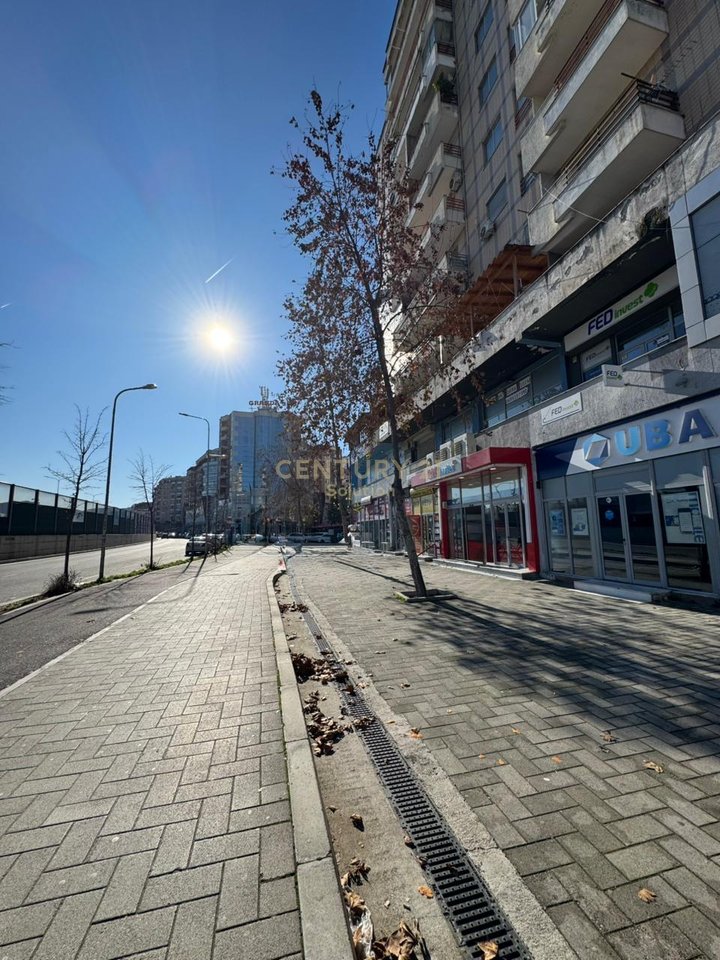 COMMERCIAL SPACE FOR RENT, ASTIR!