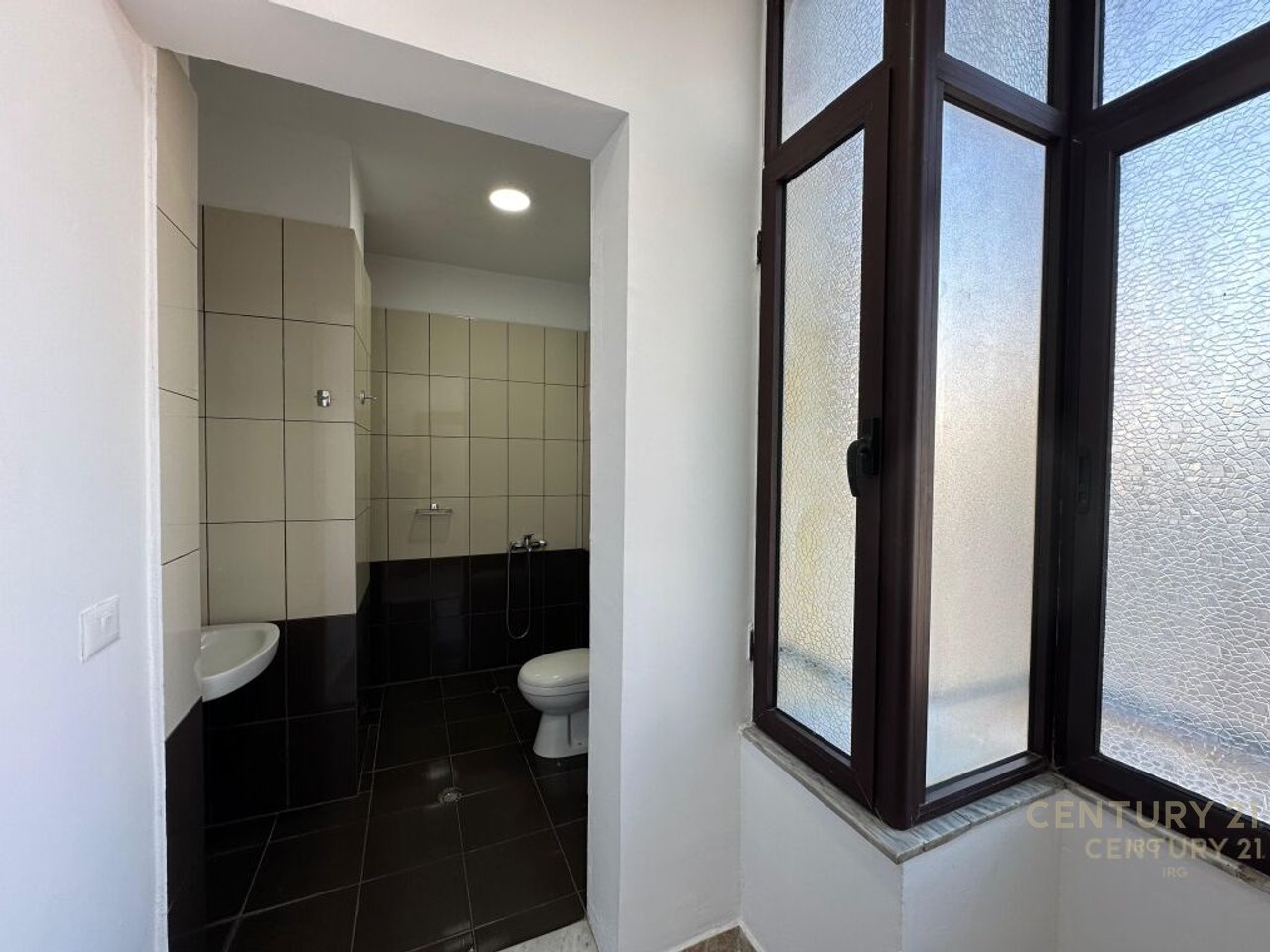 Office Space in the Block!