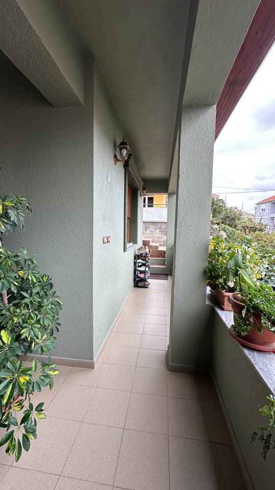 VILË 2-KATËSHE PËR SHITJE NË POGRADEC – LAGJIA 5, RRUGA “RILINDJA”