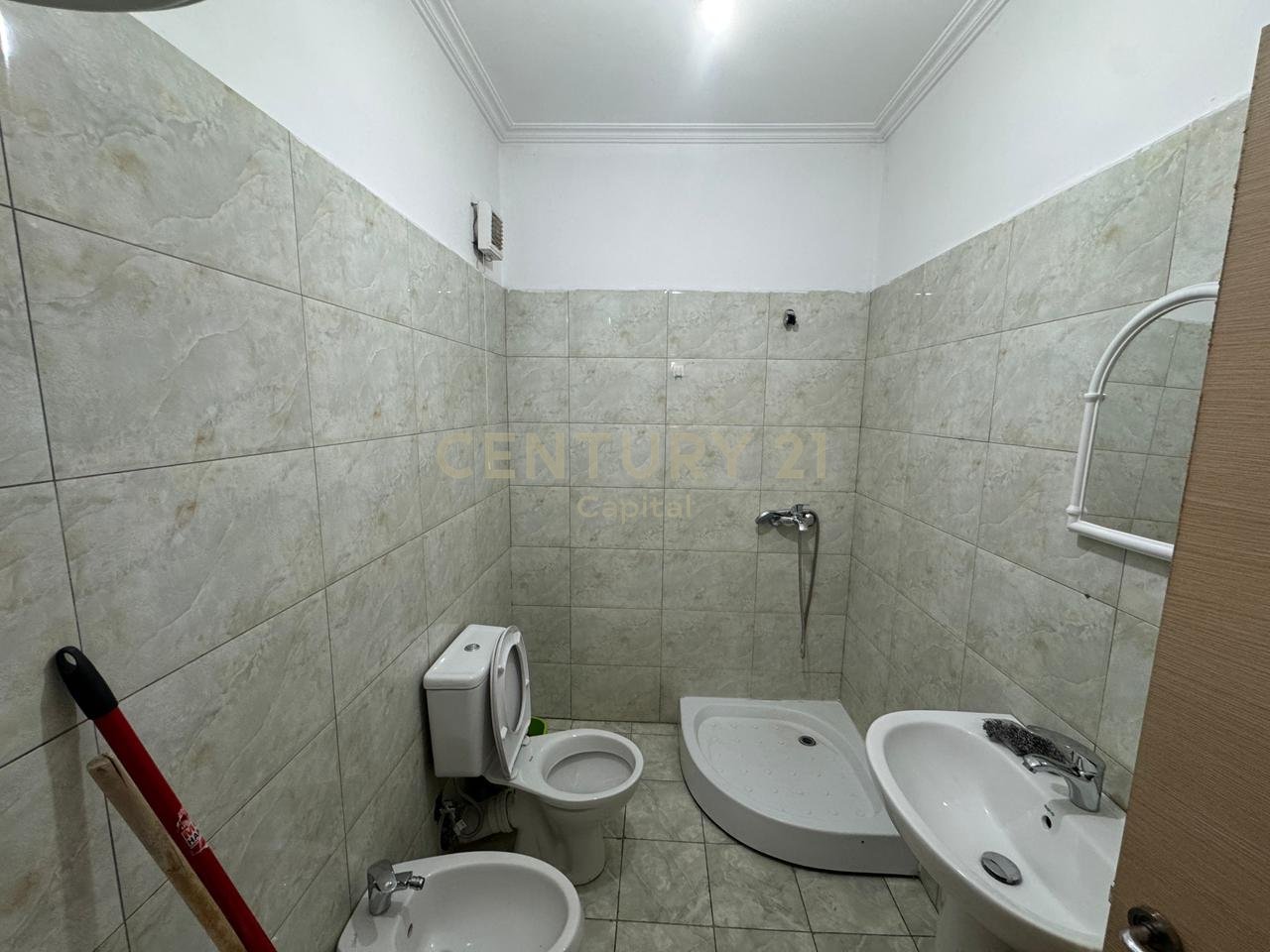 2+1 Apartment for rent in Astir!