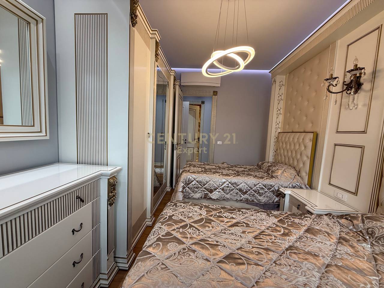 APPARTAMENTO 3+1+2 CON POSTO AUTO NEL COMPLESSO DELIJORGJI, IN AFFITTO