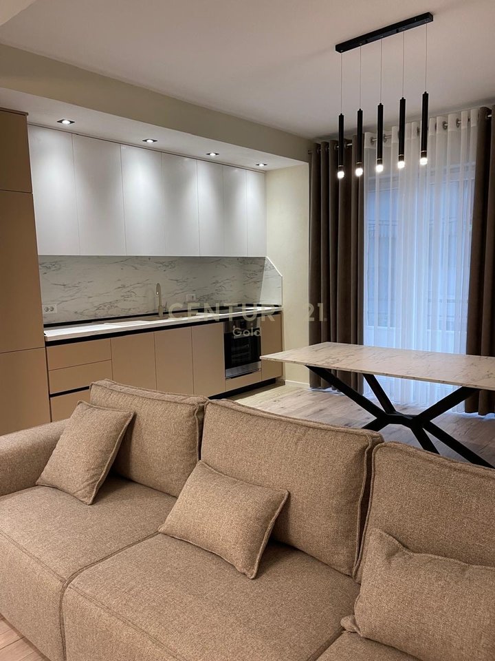 JEPET ME QERA APARTAMENT 2+1+2 – FRESK, RRUGA SHEFQET KUKA