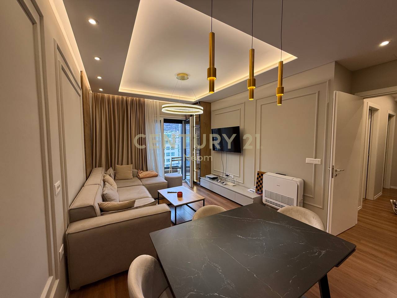 Apartament 2+1për Shitje – Kodra e Diellit, Tiranë