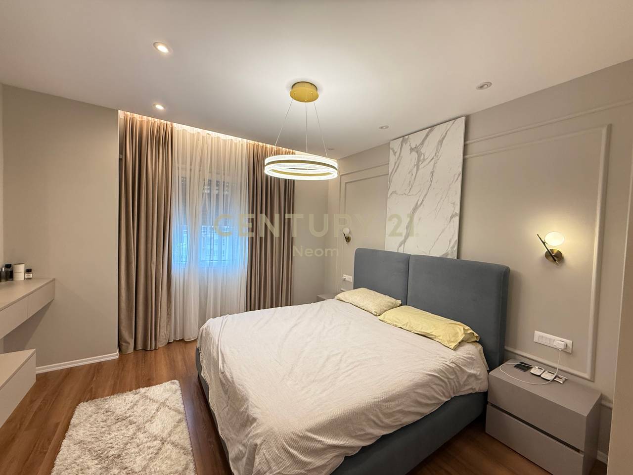 Apartament 2+1për Shitje – Kodra e Diellit, Tiranë