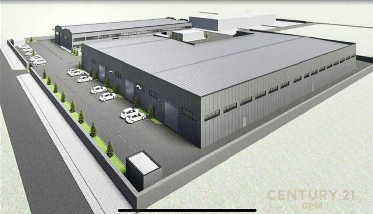 MAGAZZINO IN VENDITA 600 m2 + 2800 m2 DI TERRENO