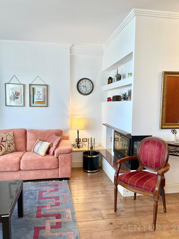 APARTAMENT ELITAR,1+1 PER QIRA TE DREJTORIA E POLICISE!