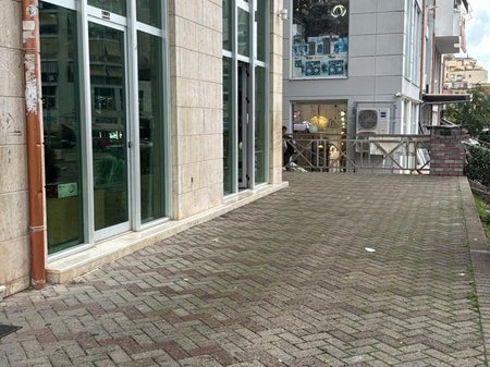 Commercial Space For Sale in Ali Demi, Tirana - €450,000 | 76.68 m²