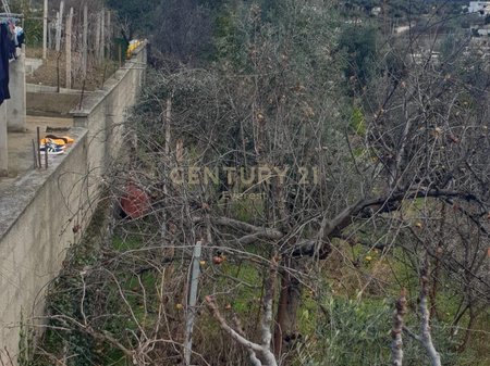 SHITET TOKË (ULLISHTE) 680 m² NË BABRRU – ME DOKUMENTACION TË RREGULLT *ZONE E KUQE*