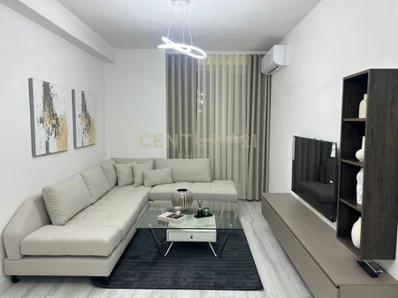 APARTAMENT 2+1+2 PER QIRA TE UKD ,DURRES!