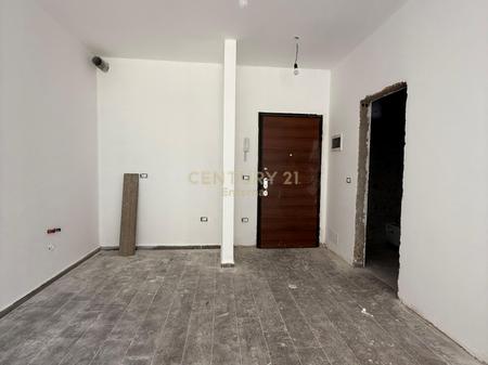 Kompleksi Aura - Jepet me qera zyre 1+1 Rruga Dritan Hoxha