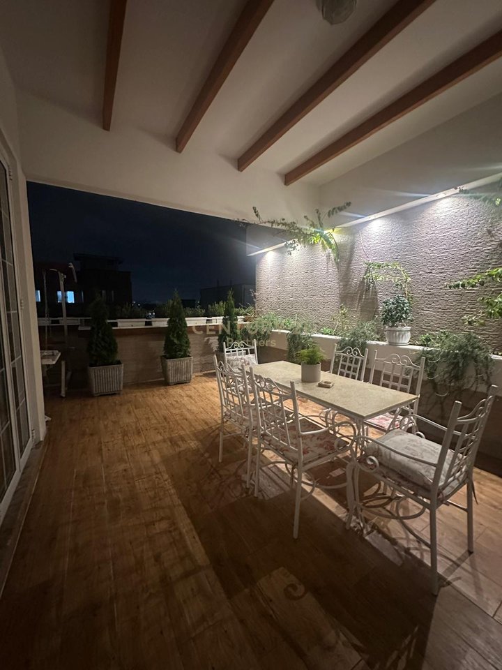 SUPER APARTMENT 2+1+2 TOILETS + LAUNDRY + VERANDA IN FRONT OF ITALY HOUSE