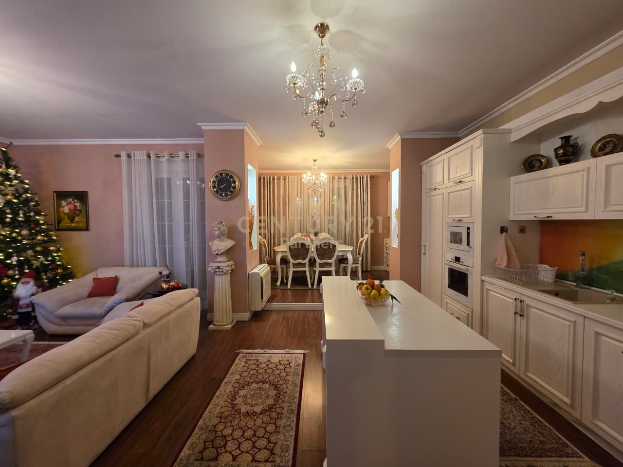 SUPER APARTMENT 2+1+2 TOILETS + LAUNDRY + VERANDA IN FRONT OF ITALY HOUSE