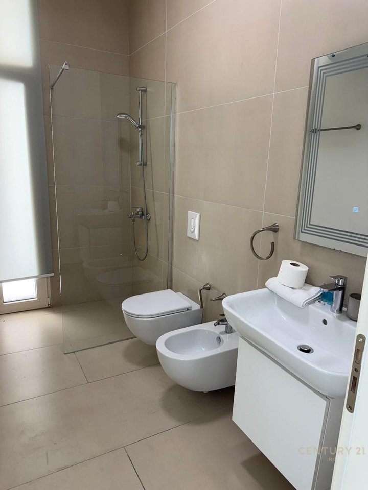 VILLA FOR SALE IN GREEN COAST, VILLAGE, PALASE!