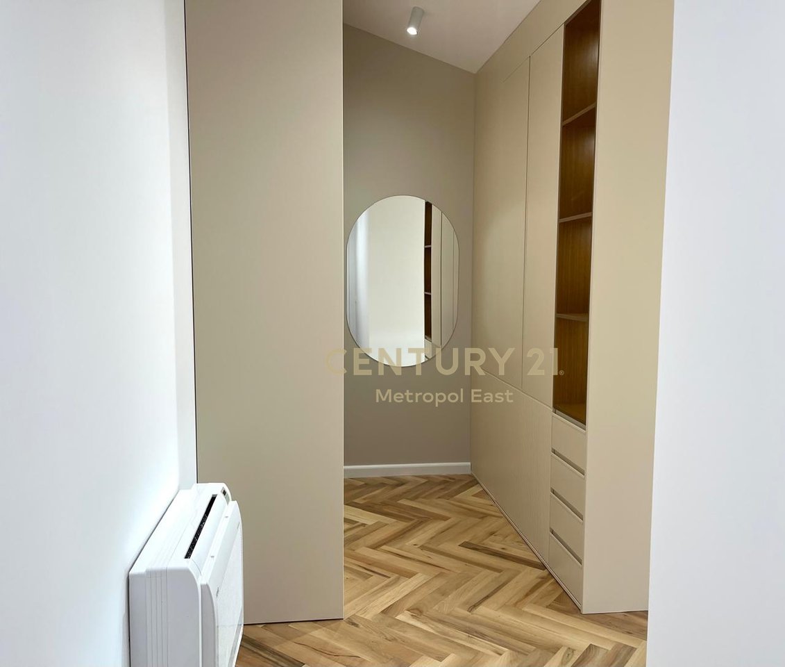 Penthouse 3+1+3 Per Qira ne "Secret Garden Residence"