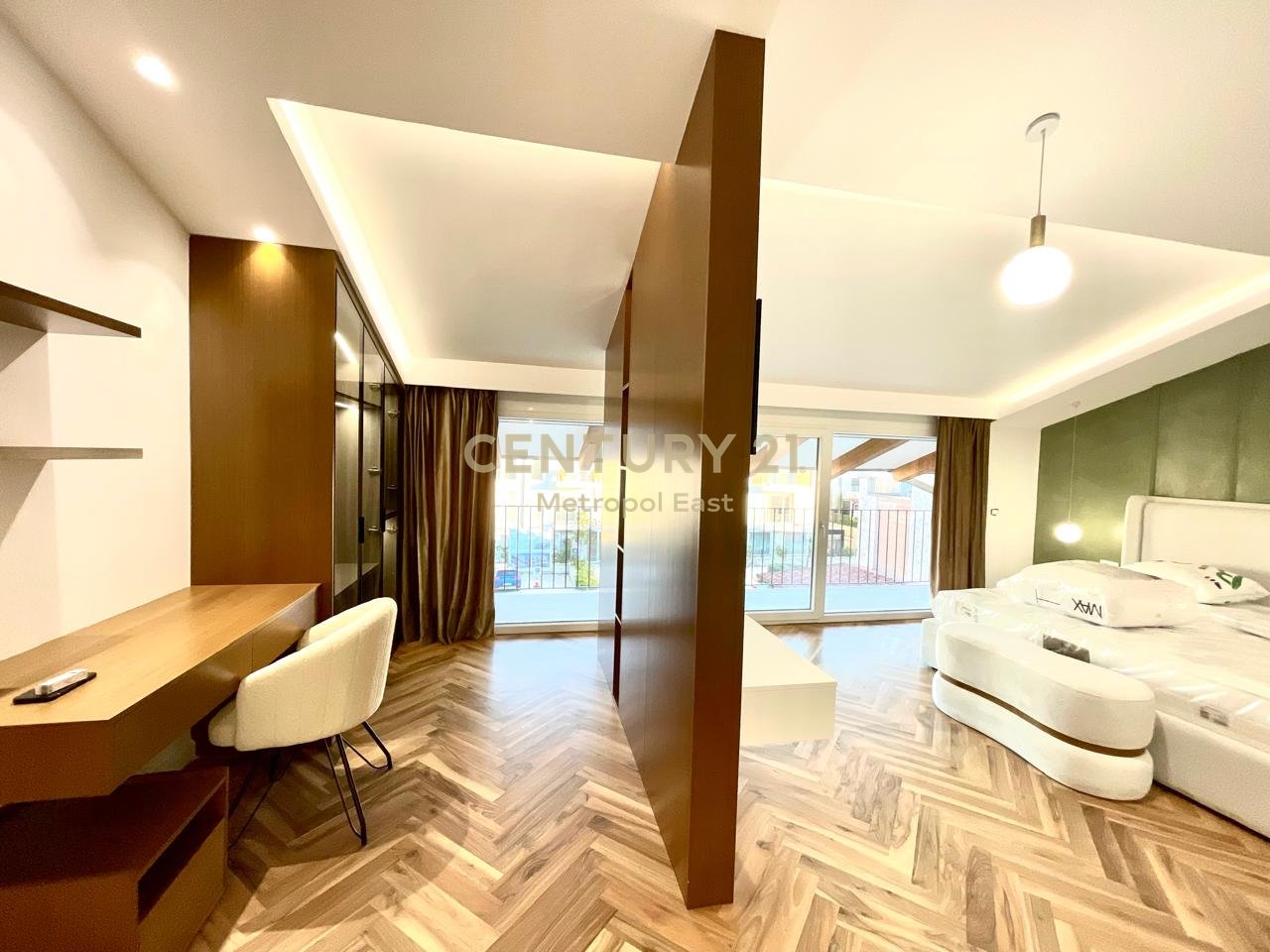 Penthouse 3+1+3 Per Qira ne "Secret Garden Residence"