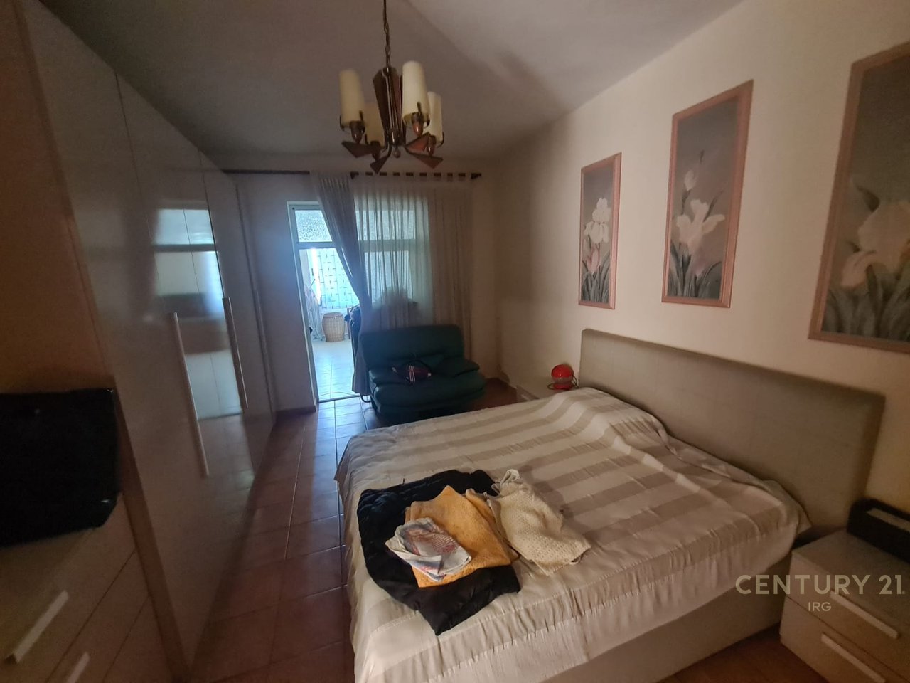 APARTMENT 4+2+1 NEAR P.NINI SCHOOL!