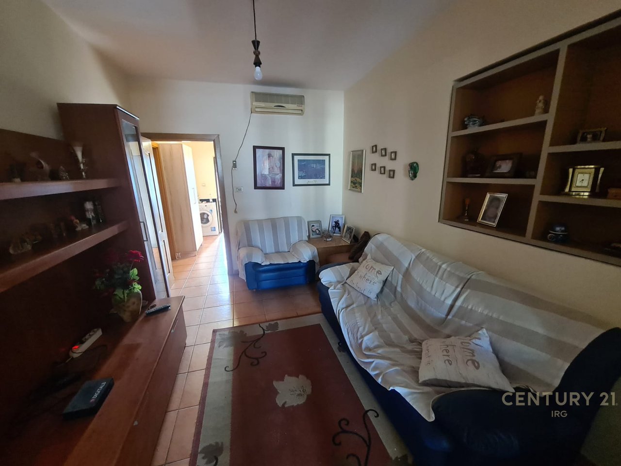 APARTMENT 4+2+1 NEAR P.NINI SCHOOL!