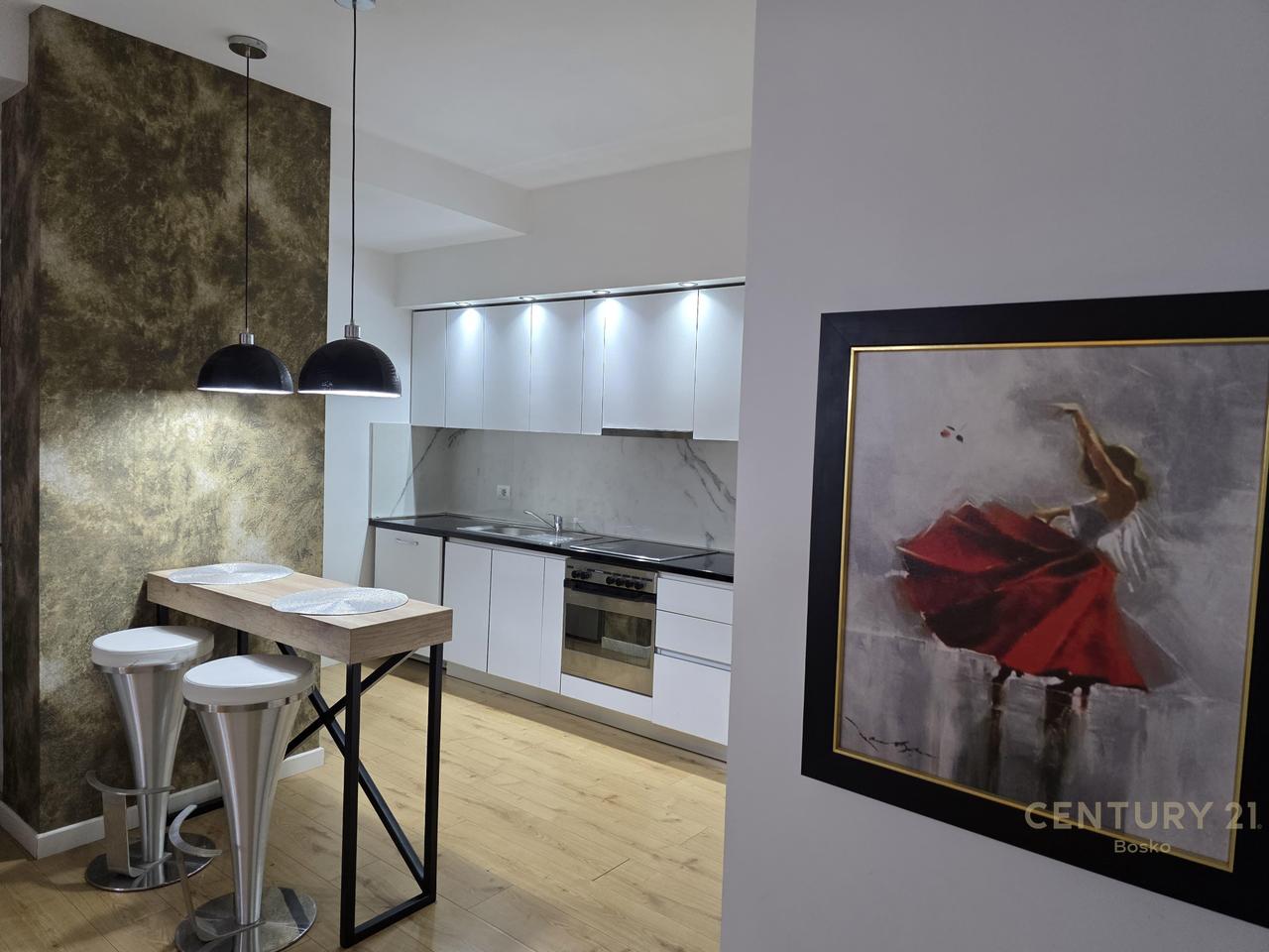 APPARTAMENTO 2+1+POSTO AUTO VICINO A MAGNET RESIDENCE!