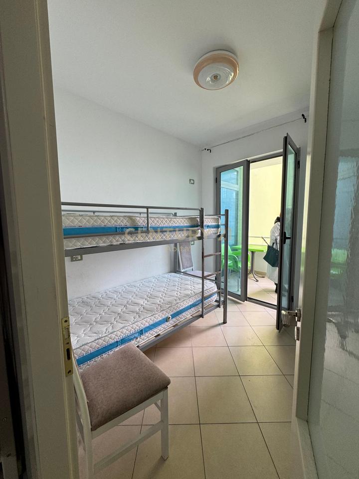 APARTAMENT 2+1 PER SHITJE NE SHENGJIN