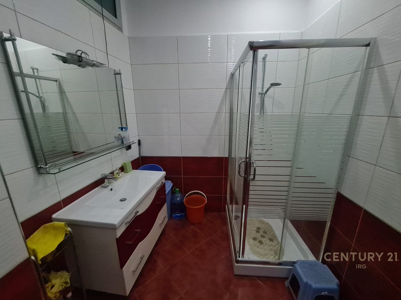 APARTAMENT 2+1TEK KOMPLEKSI HALILI!