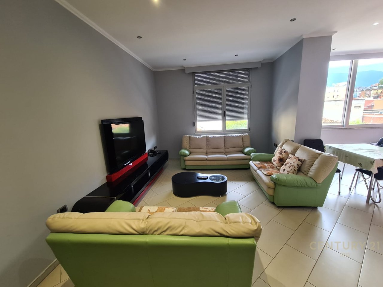 APARTAMENT 2+1TEK KOMPLEKSI HALILI!