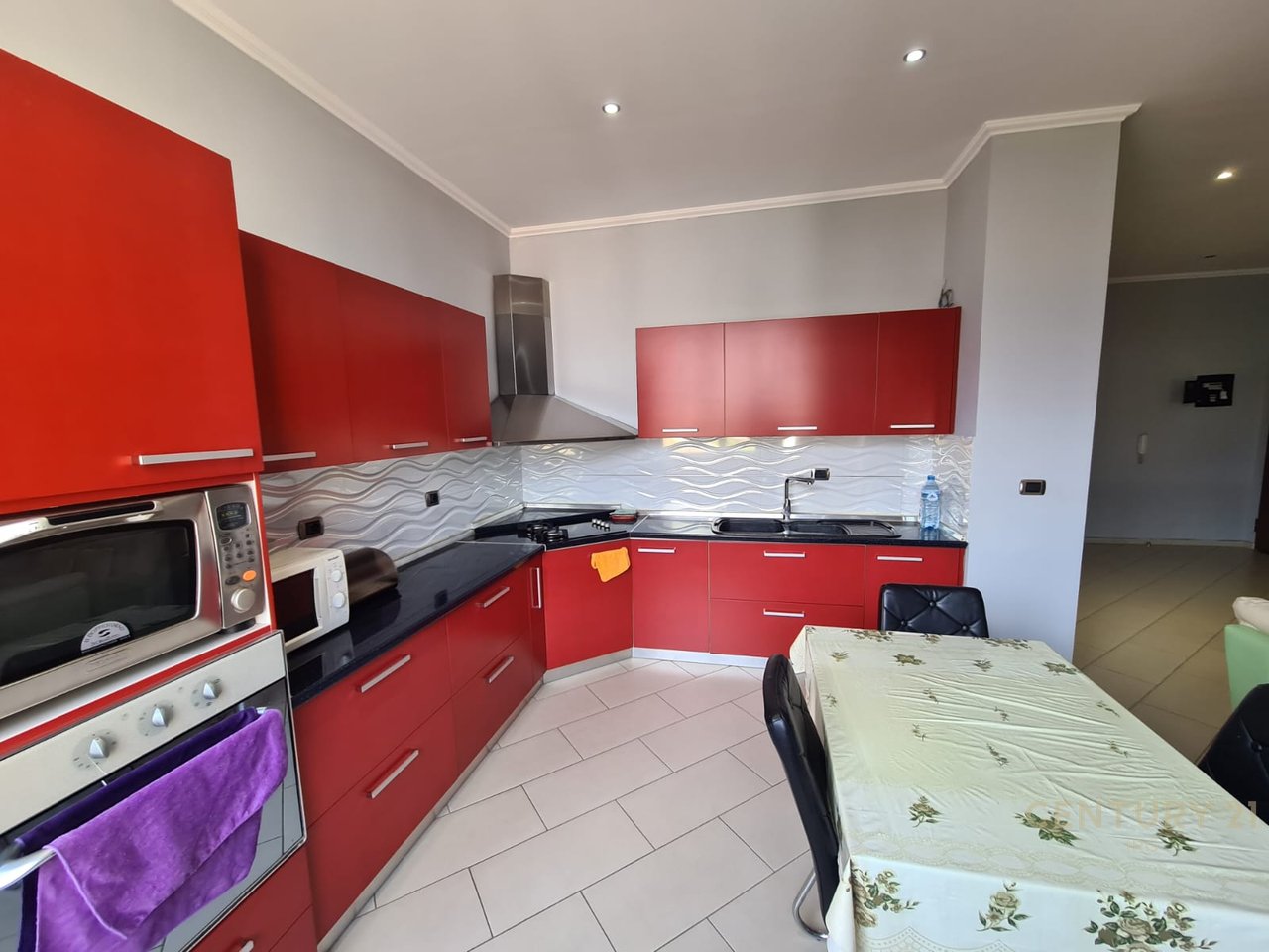 APARTAMENT 2+1TEK KOMPLEKSI HALILI!