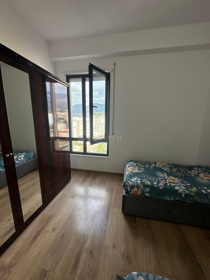 Apartament per qira 2+1+2 Perballe UET , Porcelan