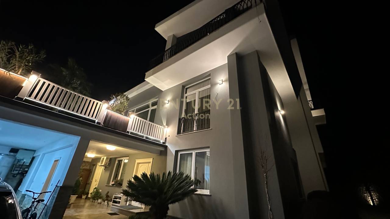 Rezidencë Banimi me Qira!