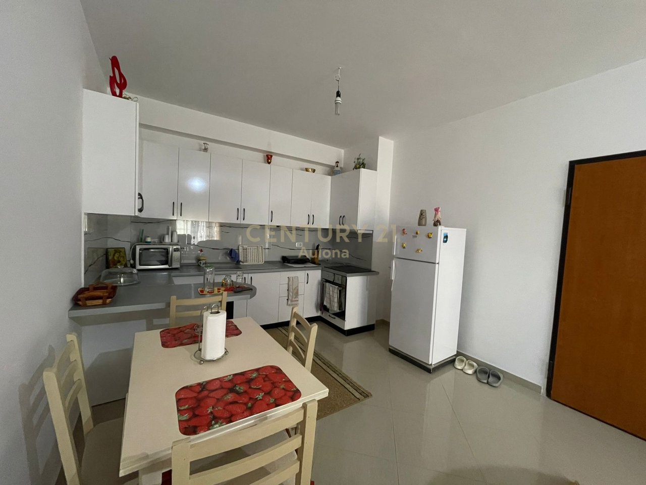 Apartment 2+1 For Rent NEAR THE PORT
