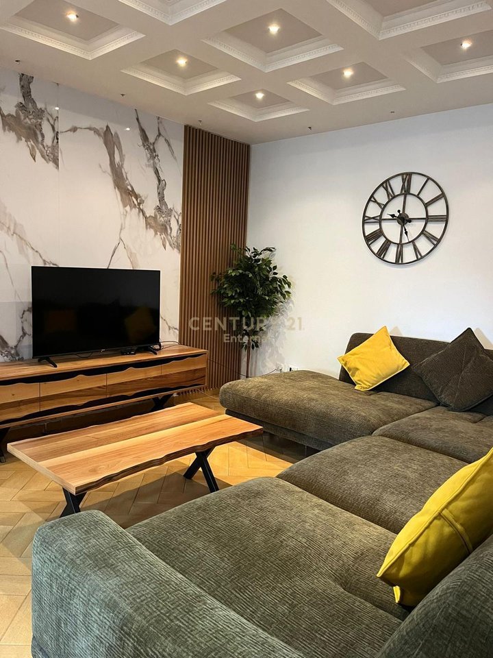 2+1 Apartment for Rent in the Center