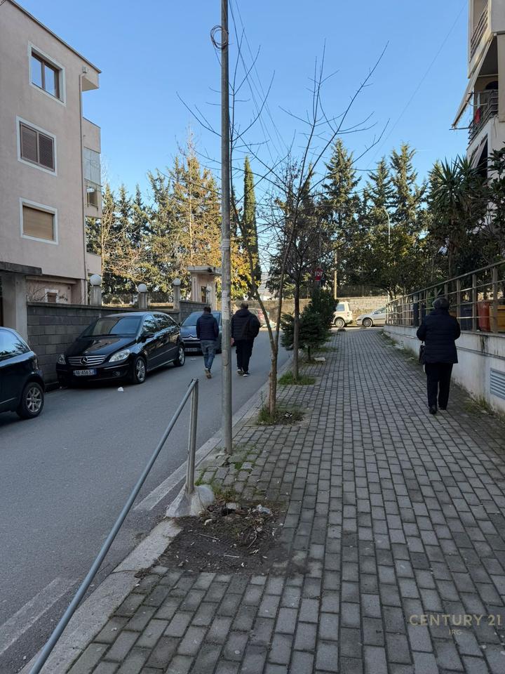 BUSINESS UNIT FOR RENT IN DON BOSCO.