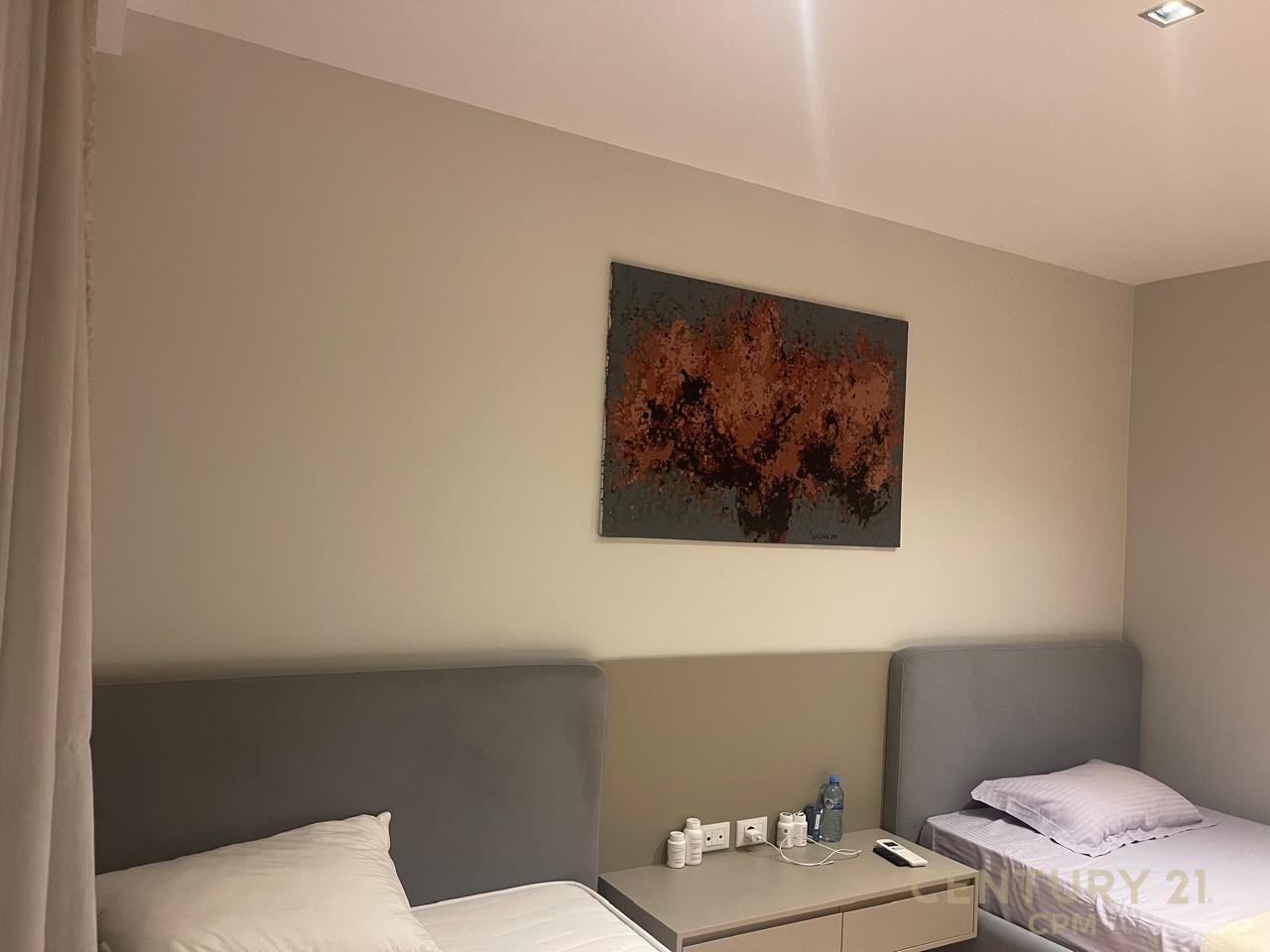 Apartment 2+1+2 For Rent in Ish Blloku, University Bookstore