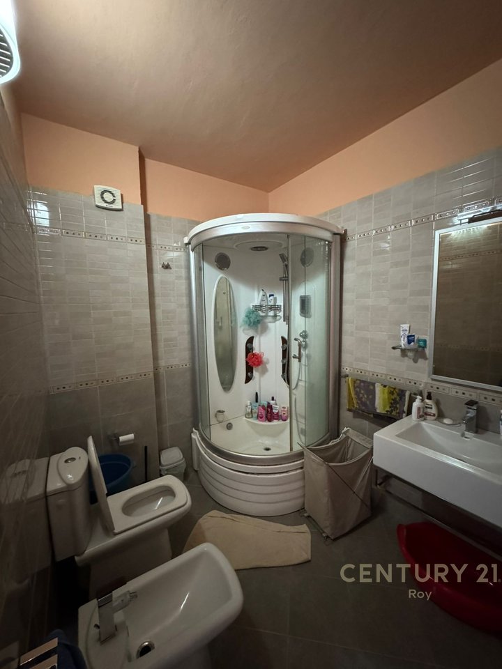 APARTMENT 3+1+2 FOR SALE IN THE CENTER, DURRES!