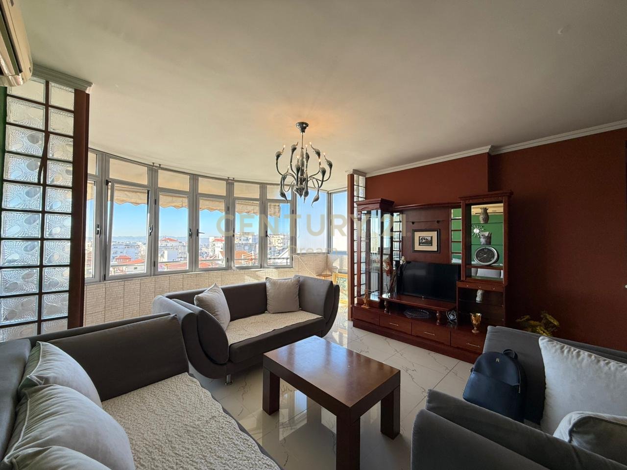 Shitet Apartament 2+1 ne Fresk