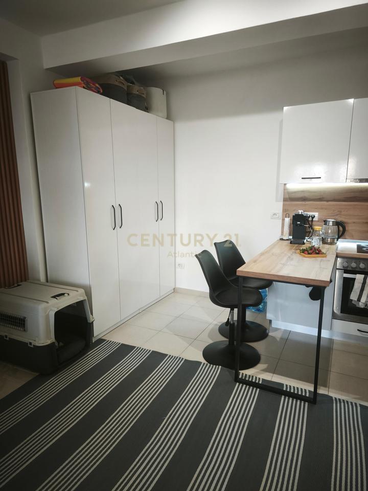 1+1 Apartment with sea view for sale in Beach, Durrës