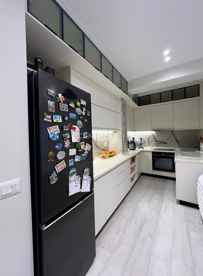 Apartament 2+1 Për Shitje në Stadiumi Dinamo