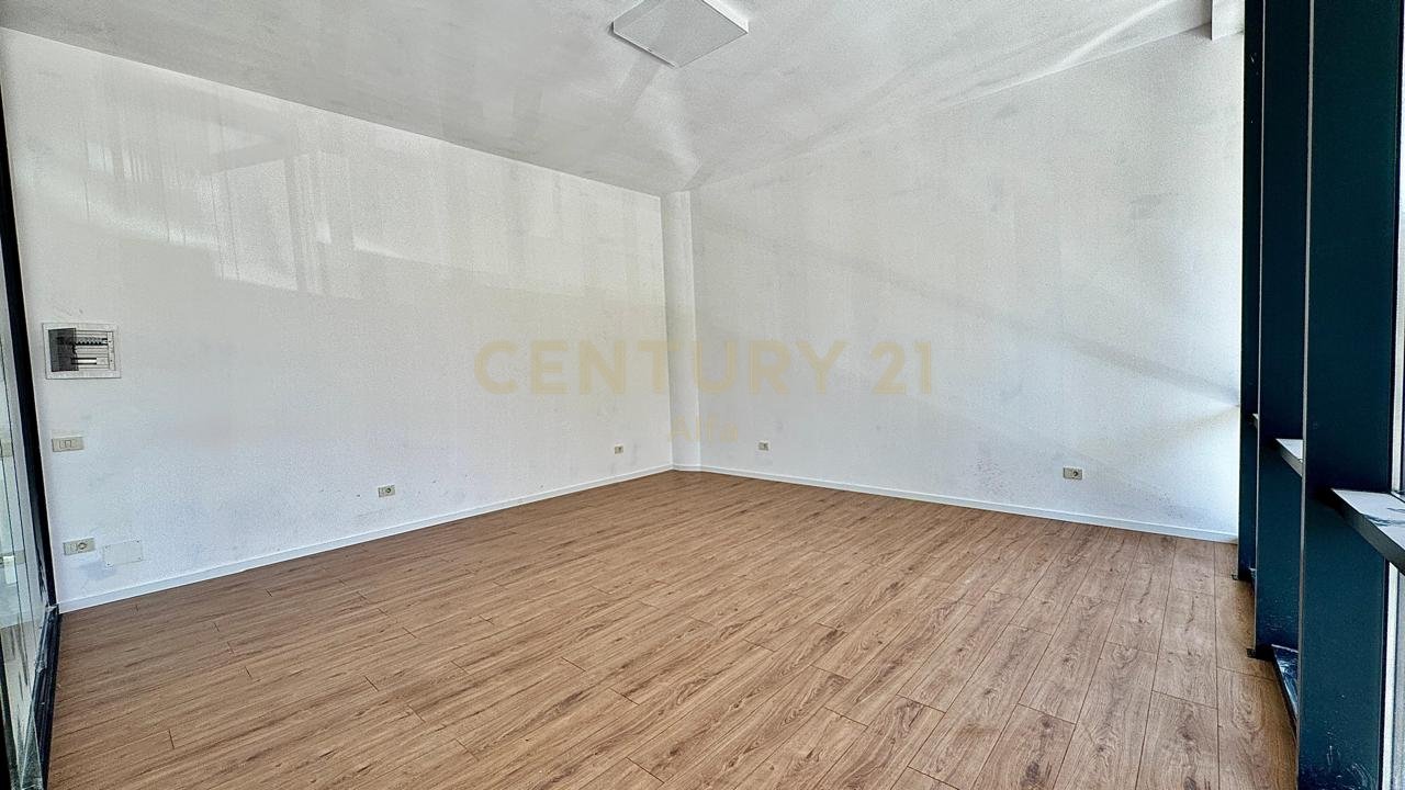 Office space for rent at Residenca Mine Peza!