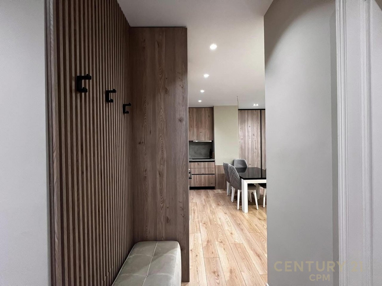 Apartment for rent on Zogu 1 Boulevard!