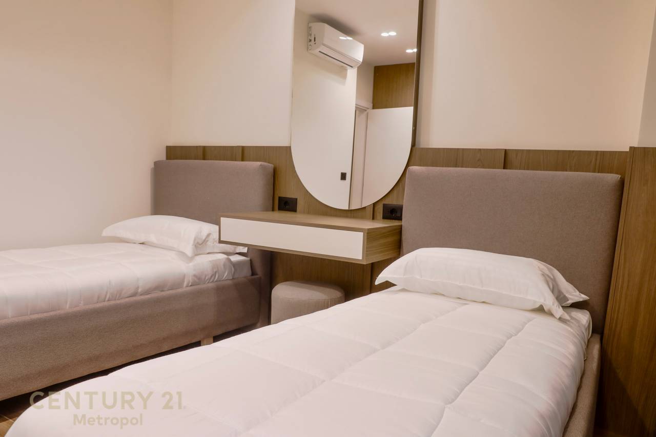 APARTAMENT MODERN PER QERA PRANE QENDRES SE TIRANES!